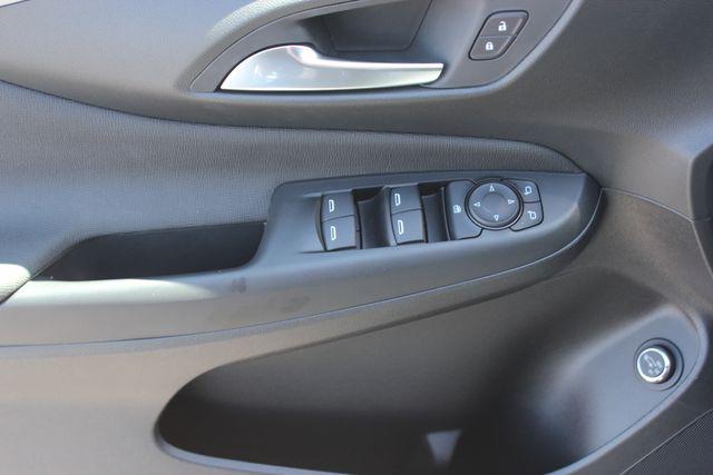 2026 Buick NV Preferred FWD