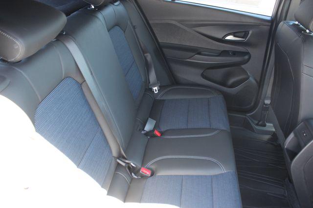 2026 Buick NV Preferred FWD