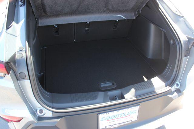 2026 Buick NV Preferred FWD