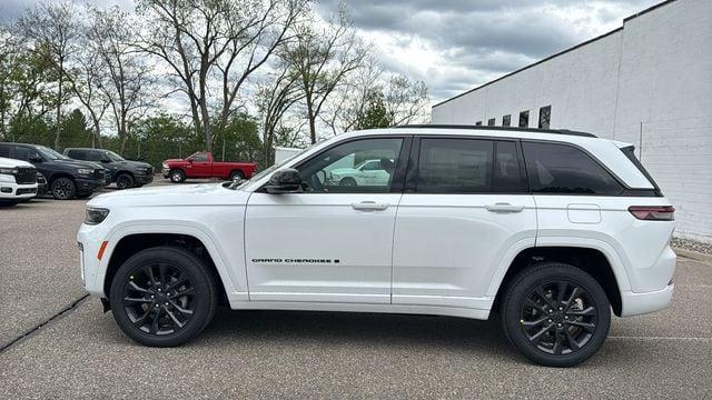 2026 Jeep Grand Cherokee Limited Reserve
