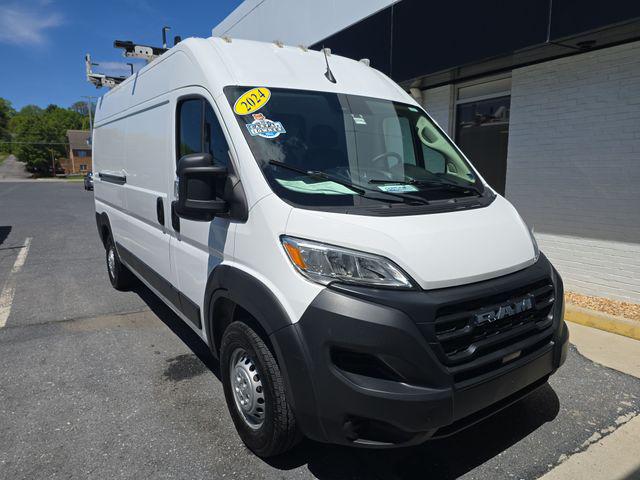 2024 Ram ProMaster 2500 Cargo Van Tradesman High Roof 159" WB w/Pass Seat