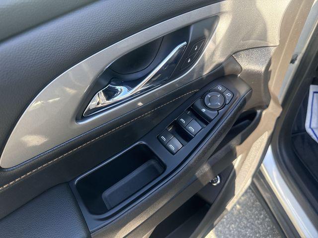 2020 Chevrolet Traverse AWD LT Leather
