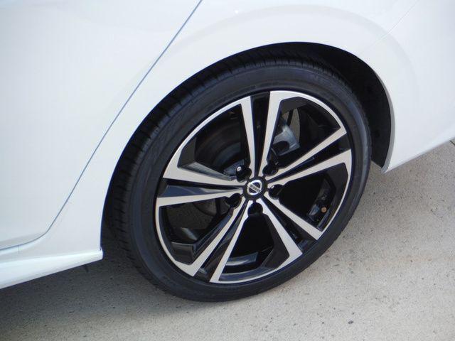 2020 Nissan Sentra SR Xtronic CVT