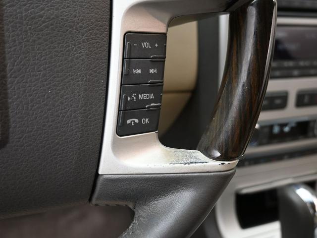 2008 Lincoln MKX Base