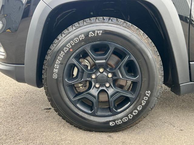 2022 Jeep Cherokee X 4x4