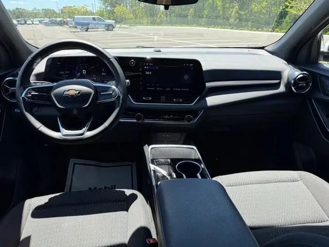 2025 Chevrolet Equinox FWD LT