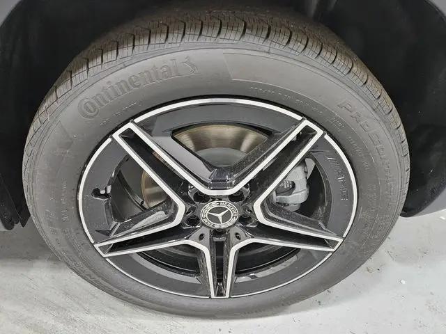2026 Mercedes-Benz GLB 4MATIC