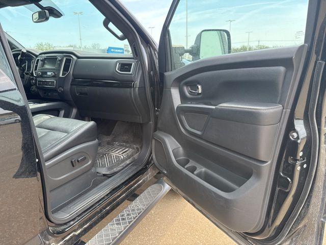 2019 Nissan Titan XD SL Diesel
