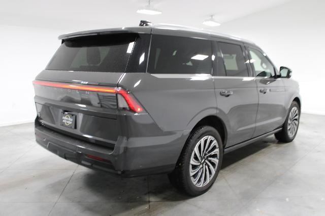 2025 Lincoln Navigator Black Label
