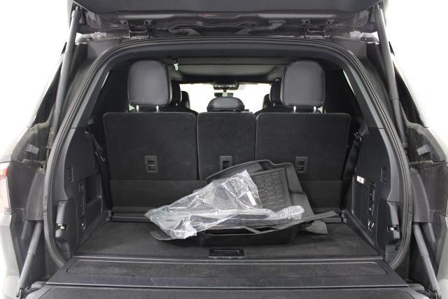 2025 Lincoln Navigator Black Label