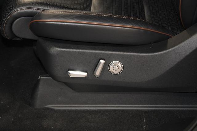 2025 Lincoln Navigator Black Label