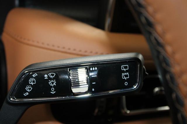 2023 Lincoln Nautilus Black Label