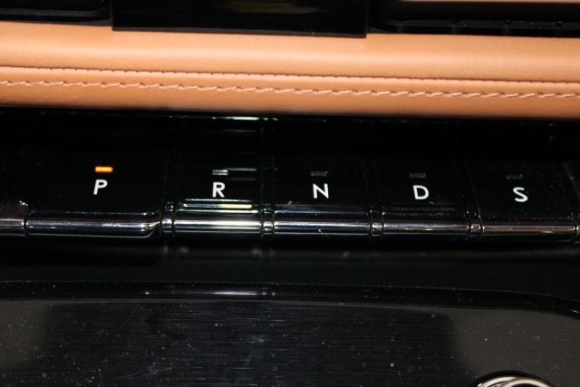 2023 Lincoln Nautilus Black Label