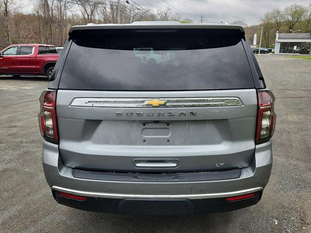 2024 Chevrolet Suburban 4WD LT