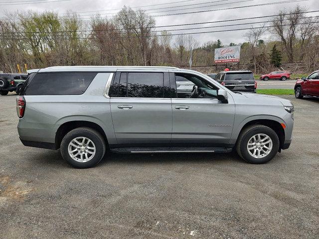 2024 Chevrolet Suburban 4WD LT