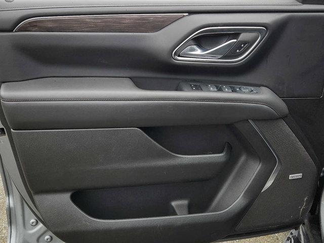 2024 Chevrolet Suburban 4WD LT