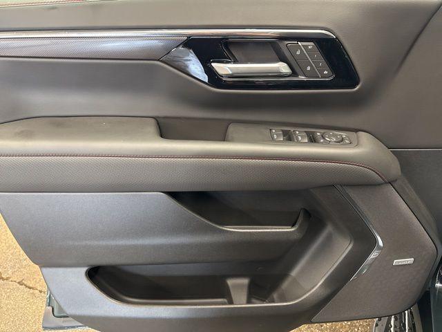 2026 Chevrolet Tahoe 4WD RST