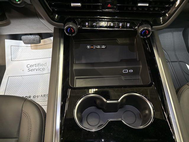 2026 Chevrolet Tahoe 4WD RST