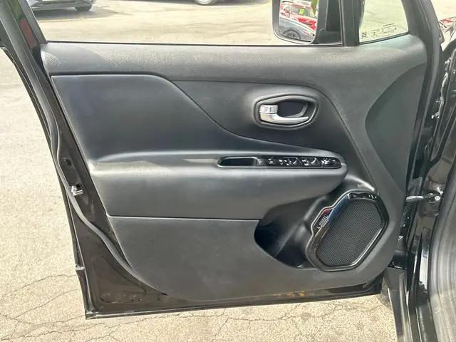 2022 Jeep Renegade Altitude 4x4