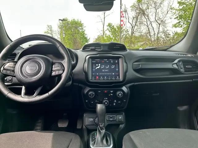 2022 Jeep Renegade Altitude 4x4