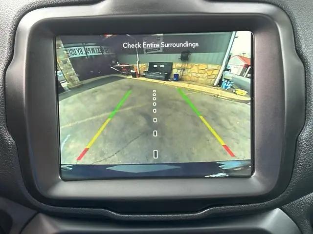 2022 Jeep Renegade Altitude 4x4