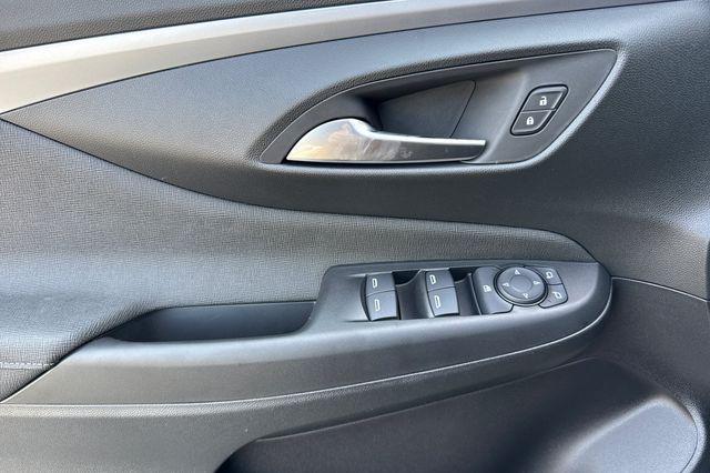 2026 Buick NV Preferred FWD