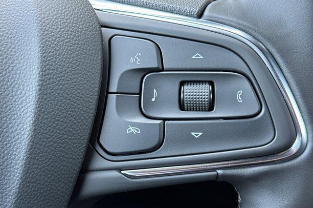 2026 Buick NV Preferred FWD