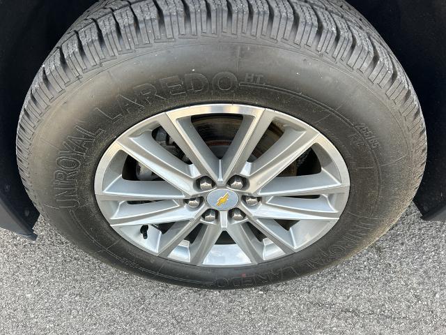 2022 Chevrolet Traverse FWD LT Cloth