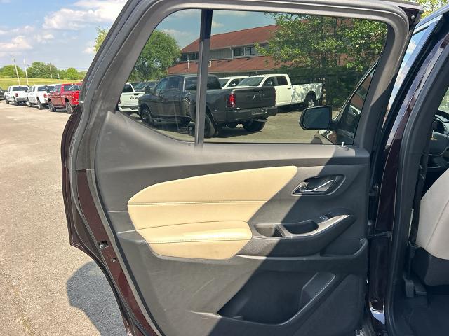 2022 Chevrolet Traverse FWD LT Cloth