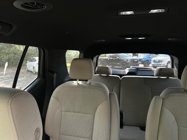 2022 Chevrolet Traverse FWD LT Cloth