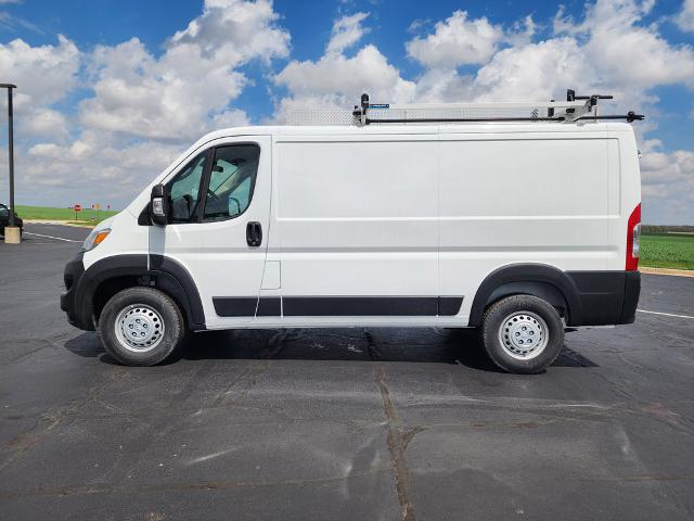 2025 Ram ProMaster 2500 Cargo Van Tradesman Low Roof 136" WB w/Pass Seat