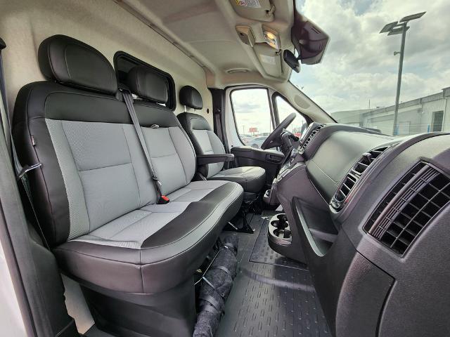 2025 Ram ProMaster 2500 Cargo Van Tradesman Low Roof 136" WB w/Pass Seat