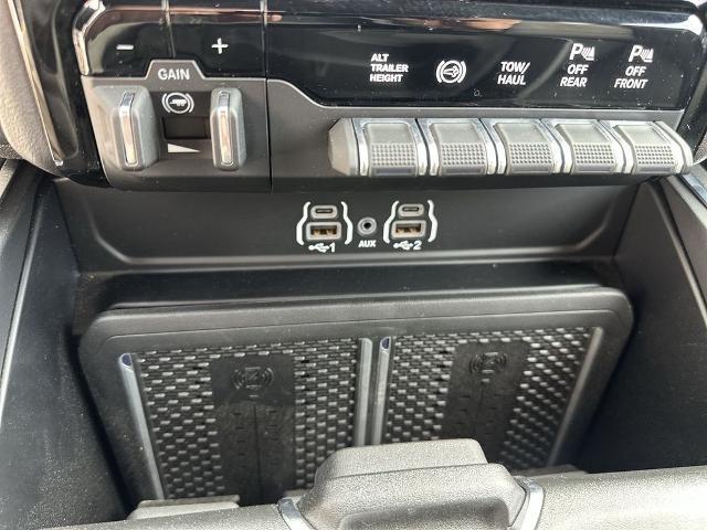 2025 Ram 2500 Laramie Crew Cab 4x4 8' Box