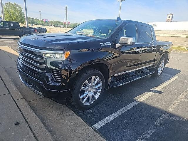 2022 Chevrolet Silverado 1500 4WD Crew Cab Short Bed High Country