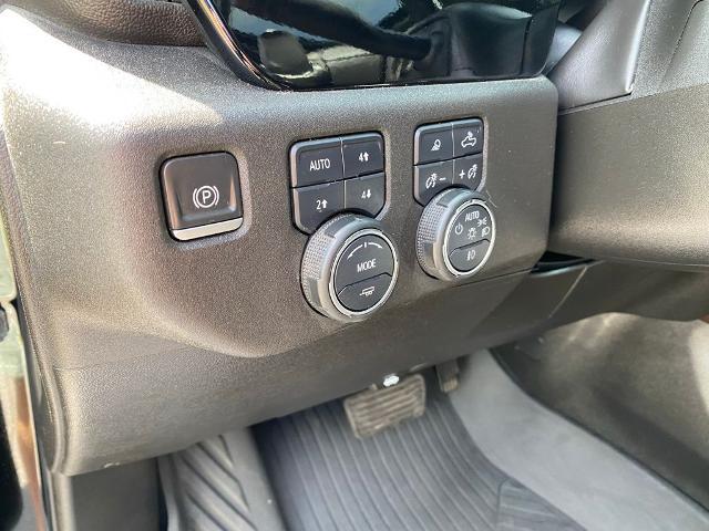 2022 Chevrolet Silverado 1500 4WD Crew Cab Short Bed High Country