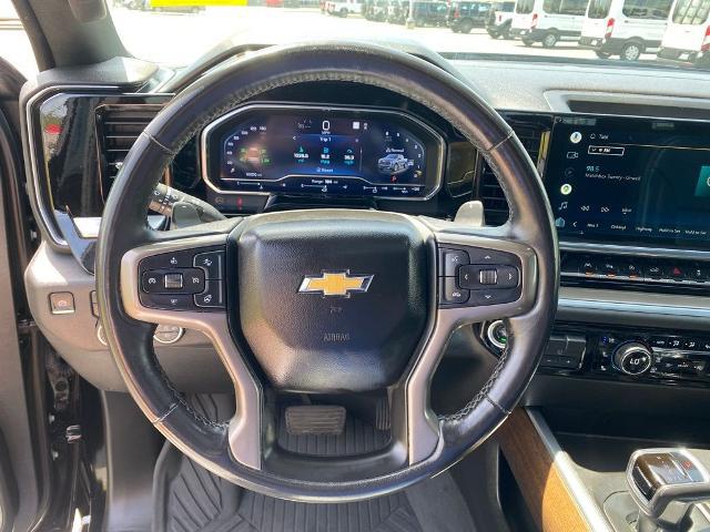 2022 Chevrolet Silverado 1500 4WD Crew Cab Short Bed High Country