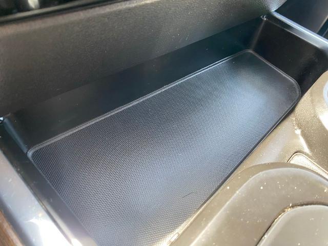 2022 Chevrolet Silverado 1500 4WD Crew Cab Short Bed High Country