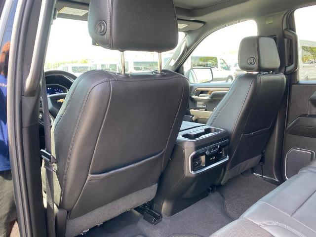 2022 Chevrolet Silverado 1500 4WD Crew Cab Short Bed High Country