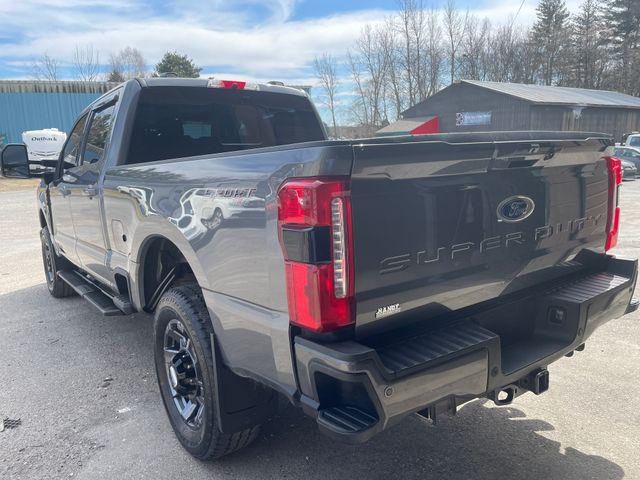 2024 Ford F-350 Lariat