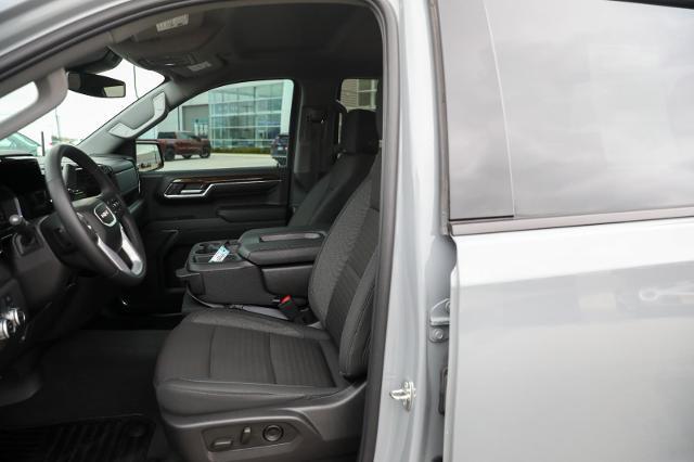 2024 GMC Sierra 1500 4WD Crew Cab Short Box Elevation with 3SB