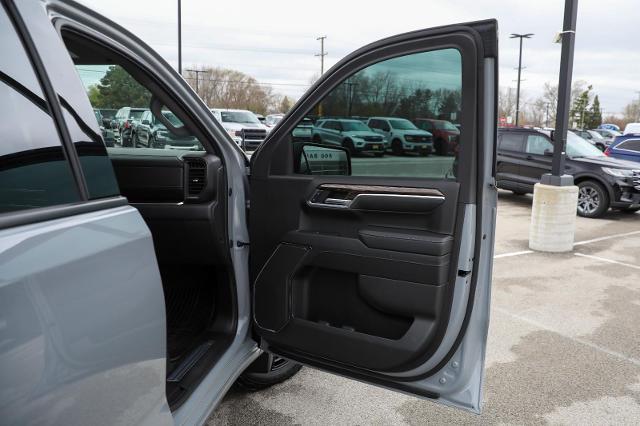 2024 GMC Sierra 1500 4WD Crew Cab Short Box Elevation with 3SB