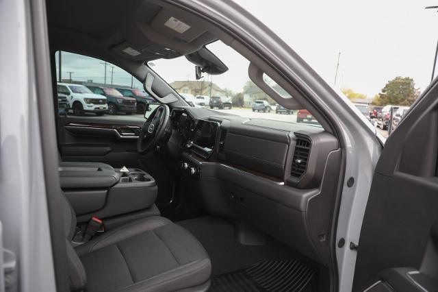 2024 GMC Sierra 1500 4WD Crew Cab Short Box Elevation with 3SB