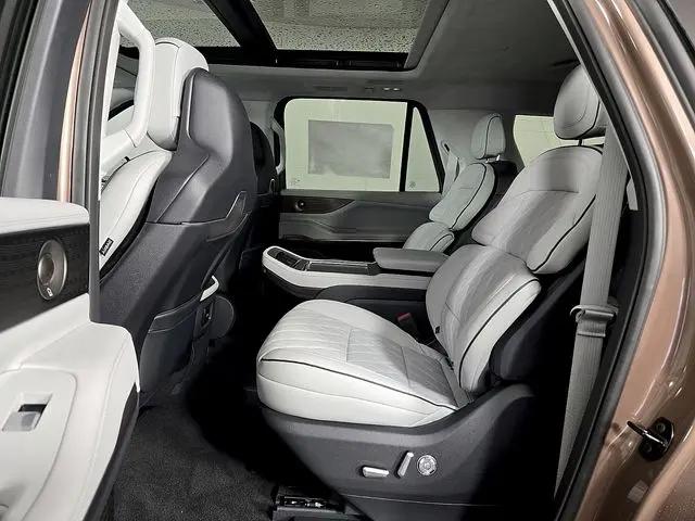 2026 Lincoln Navigator Black Label L