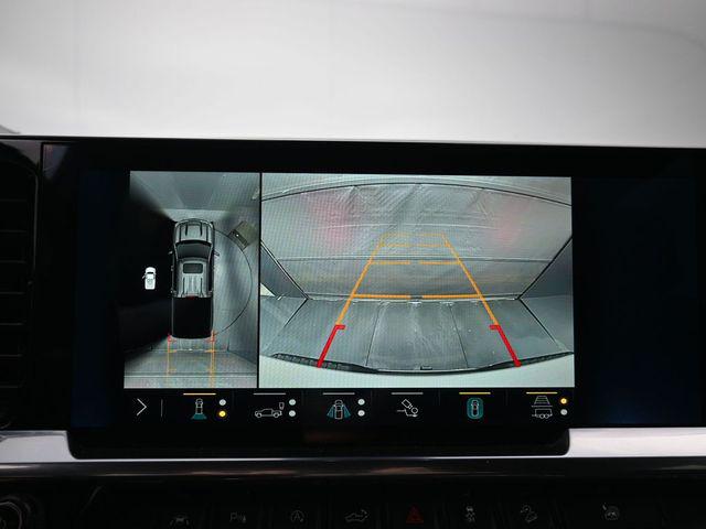 2023 Chevrolet Silverado 1500 4WD Crew Cab Short Bed LTZ