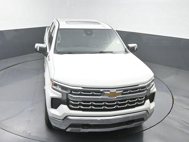 2023 Chevrolet Silverado 1500 4WD Crew Cab Short Bed LTZ