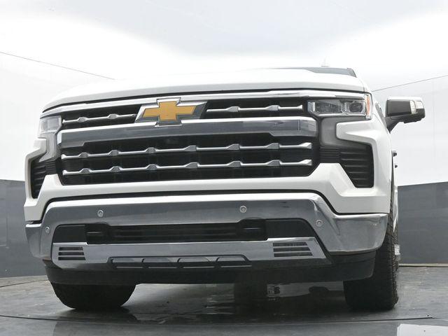 2023 Chevrolet Silverado 1500 4WD Crew Cab Short Bed LTZ