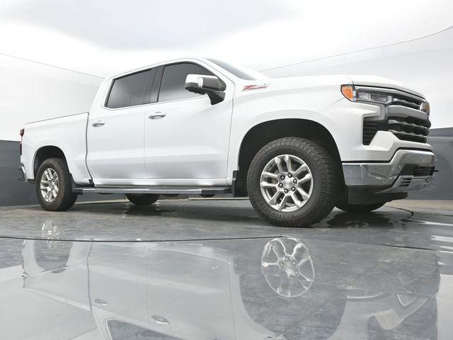 2023 Chevrolet Silverado 1500 4WD Crew Cab Short Bed LTZ