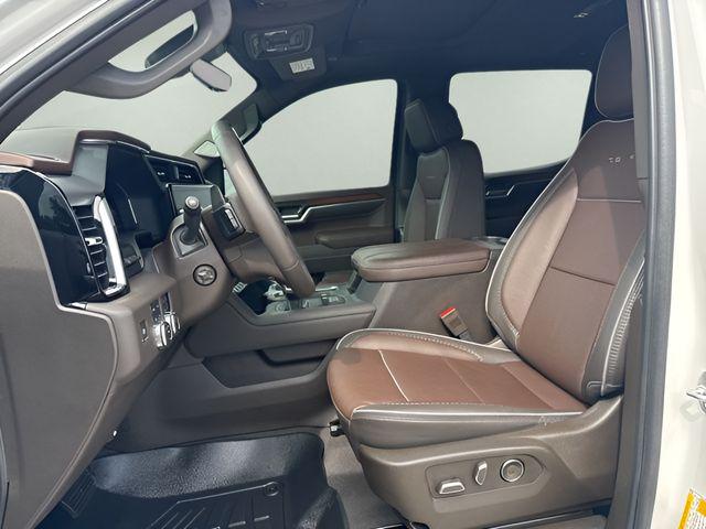 2025 GMC Sierra 1500 4WD Crew Cab Short Box Denali