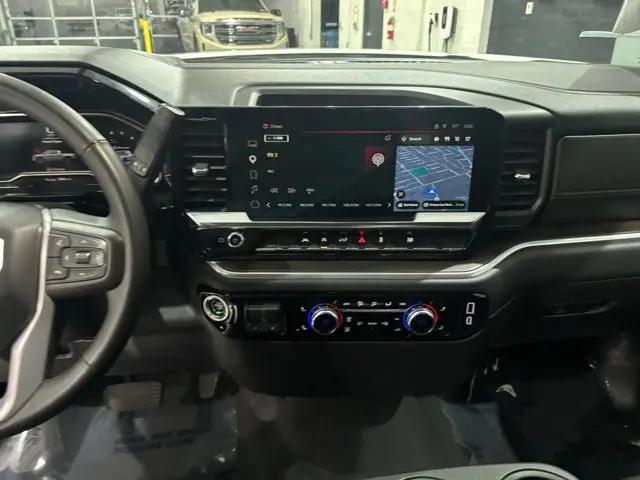 2025 GMC Sierra 1500 4WD Crew Cab Short Box SLT