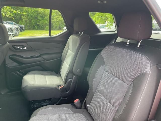 2022 Chevrolet Traverse FWD LT Cloth